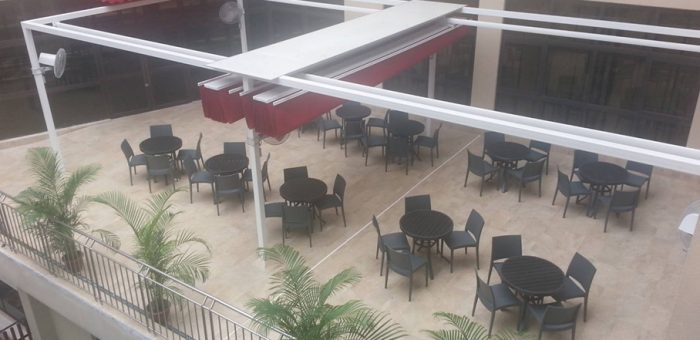 VẢI BẠT CHE NẮNG CHE MƯA GIÁ NHƯ THẾ NÀO?