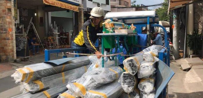 Thợ Cơ Khí Mái Hiên