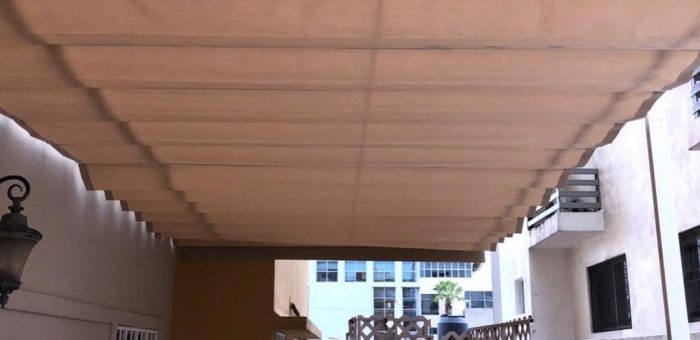 Các Mẫu Mái Che Ban Công Phổ Biến, Hữu Dụng năm 2021